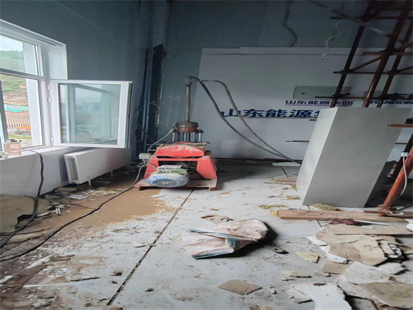 东莞生态园地基基础下沉墙体裂缝加固注浆顶升施工